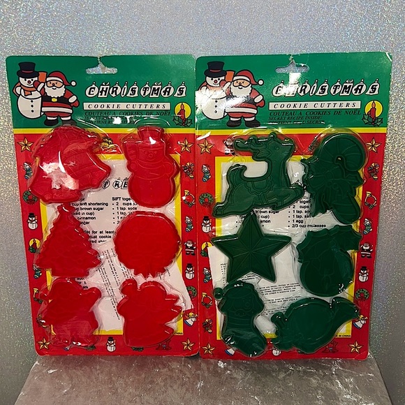 12 Christmas cookie cutters brand new green and red vintage baking XMAS holiday - Picture 1 of 4